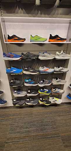 Sporting Goods Store «SCHEELS», reviews and photos, 8251 Flying Cloud Dr #1058, Eden Prairie, MN 55344, USA