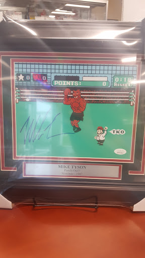 Sporting Goods Store «Mill Creek Sports Cards», reviews and photos, 15704 Mill Creek Blvd # 5, Mill Creek, WA 98012, USA