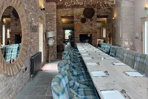 The Alice Hawthorn Inn | Restaurant & Rooms image