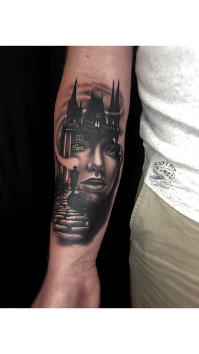 Tattoo Shop «The Divine Canvas Tattoos, Photography and Fine Art», reviews and photos, 1921 E Colonial Dr, Orlando, FL 32803, USA