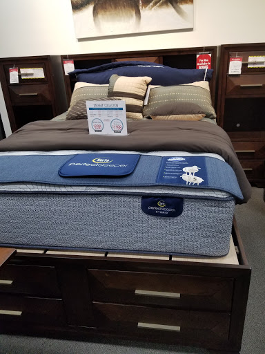 Furniture Store «Badcock Home Furniture & More of South Florida», reviews and photos, 19450 NW 27th Ave, Miami Gardens, FL 33056, USA