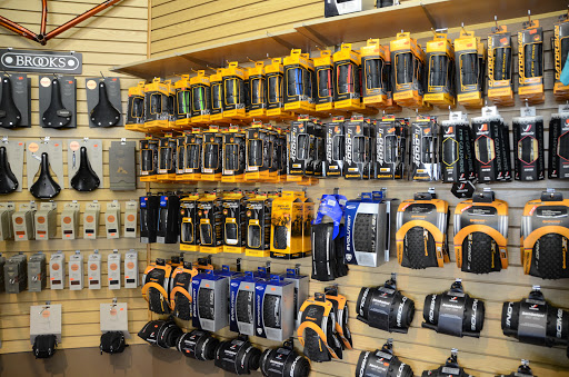 Bicycle Store «BOI Bicycle Outfitters Indy», reviews and photos, 1309 South High School Road, Indianapolis, IN 46241, USA