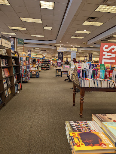 Book Store «Barnes & Noble», reviews and photos, 4916 S Broadway Ave, Tyler, TX 75703, USA