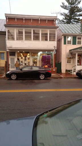 Shoe Store «Two Rivers Treads», reviews and photos, 400 S Mildred St, Ranson, WV 25438, USA