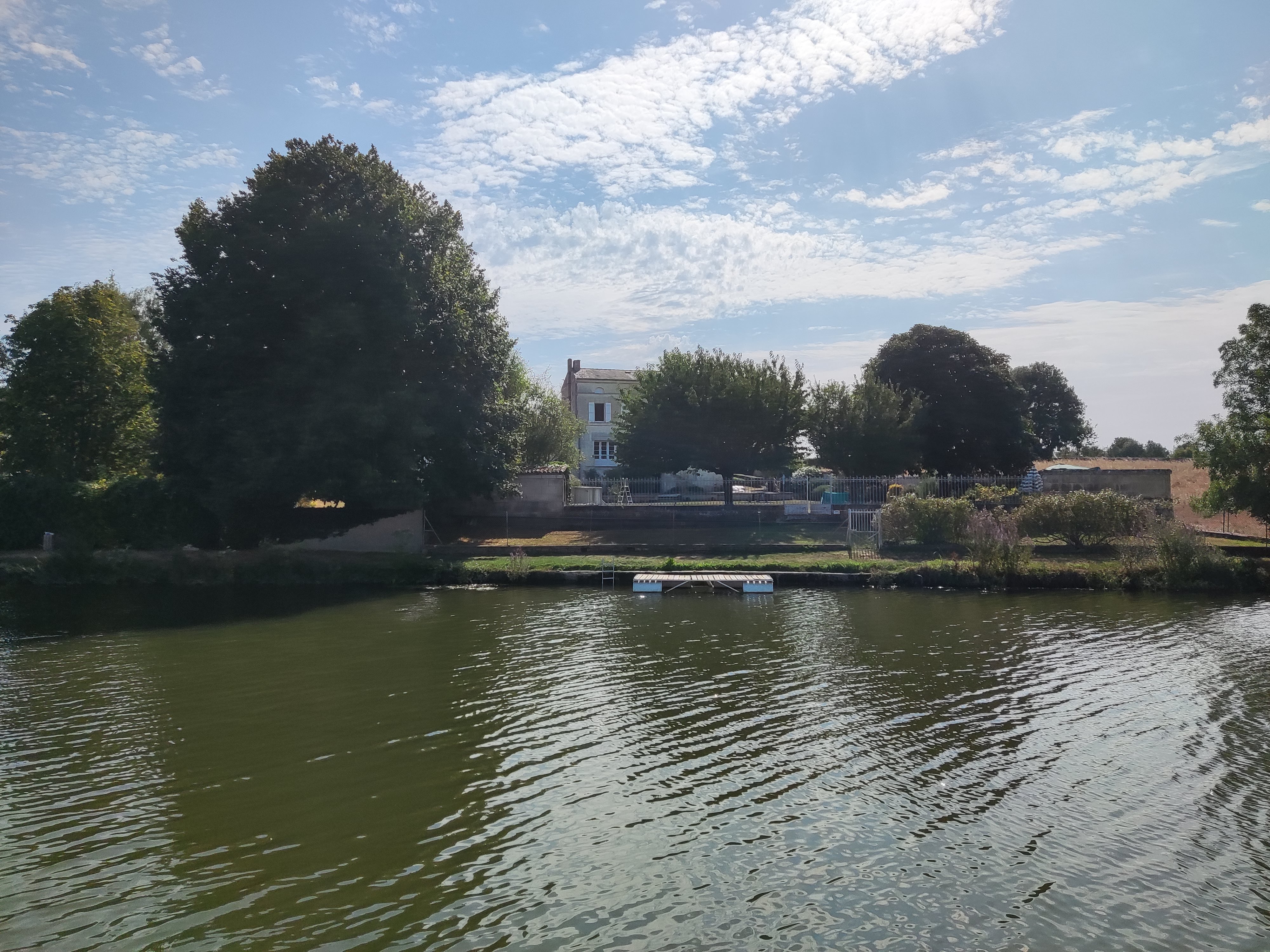 Photo n° 43 de l'avis de Resc.d fait le 16/08/2022 à 18:47