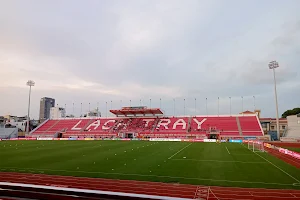 Sân vận động Lạch Tray image