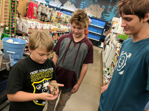 Pet Supply Store «Petco Animal Supplies», reviews and photos, 2210 N Eagle Rd, Meridian, ID 83646, USA