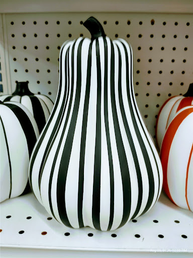 Fabric Store «Jo-Ann Fabrics and Crafts», reviews and photos, 1600 Greengate Center Cir, Greensburg, PA 15601, USA