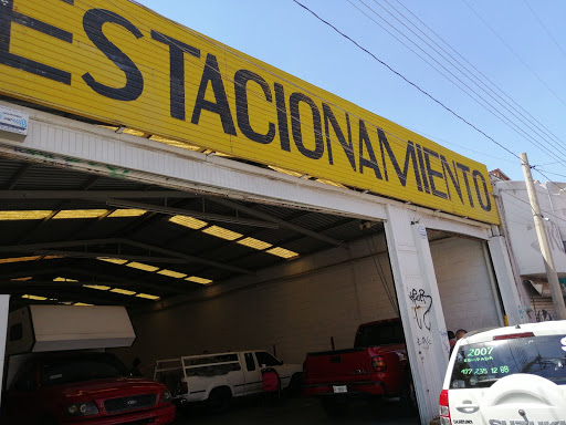 Estacionamiento San Pedrito