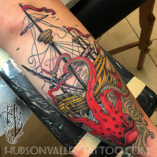 Tattoo Shop «Hudson Valley Tattoo Company», reviews and photos, 1552 U.S. 9, Wappingers Falls, NY 12590, USA