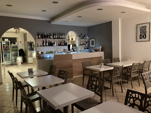 Rewind Caffetteria Bistrot in Pratola Peligna, Provincia dellAquila