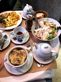 Cappuccino du Café Le Castel Café à Paris - n°7