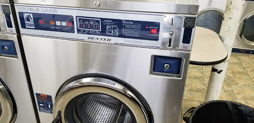 Dry Cleaner «Hubbard Cleaners», reviews and photos, 3362 D St, Hubbard, OR 97032, USA