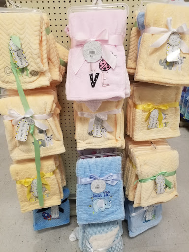 Discount Store «Roses», reviews and photos, 501 Adams Ave, Philadelphia, PA 19120, USA