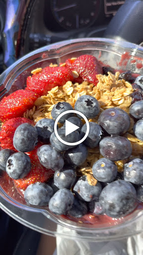 Build Your Own Açaí Bowl 