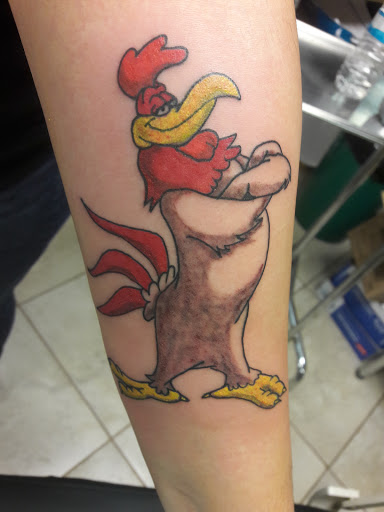 Tattoo Shop «Addicted 2 Tattoos», reviews and photos, 4819 E Busch Blvd #107, Tampa, FL 33617, USA