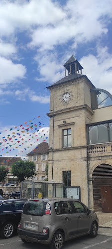 Librairie de livres d'occasion Boîte a livré de la halle Le Bugue