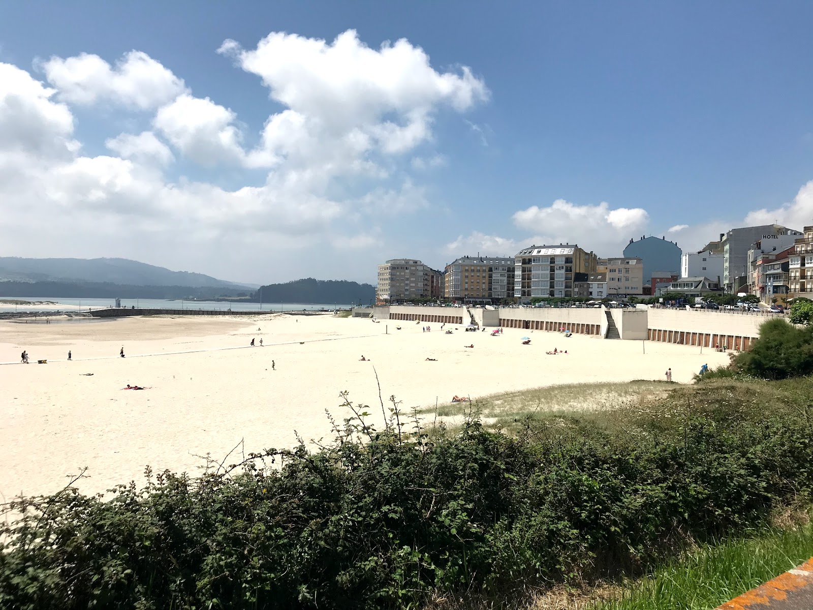 Foto de Praia da Rapadoira - lugar popular entre os apreciadores de relaxamento