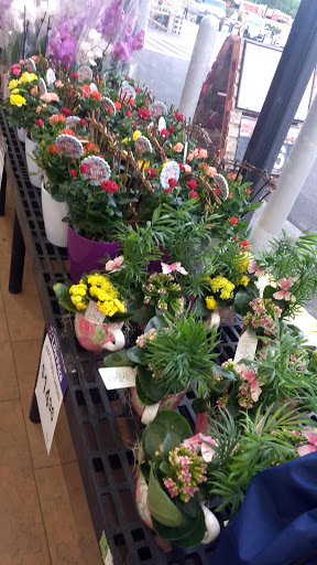 Discount Store «Walmart», reviews and photos, 795 Texas Ave, Bridge City, TX 77611, USA