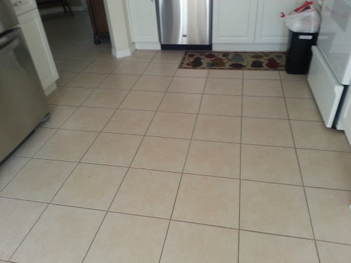 Italian Restaurant «Molto Trattoria», reviews and photos, 368 5th Ave S, Naples, FL 34102, USA