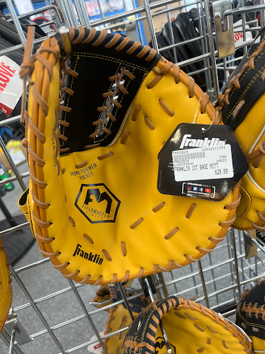 Sporting Goods Store «Play It Again Sports», reviews and photos, 4138 Outer Loop, Louisville, KY 40219, USA