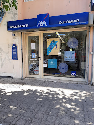 AXA Assurance et Banque Louppe Pomar à Le Lavandou