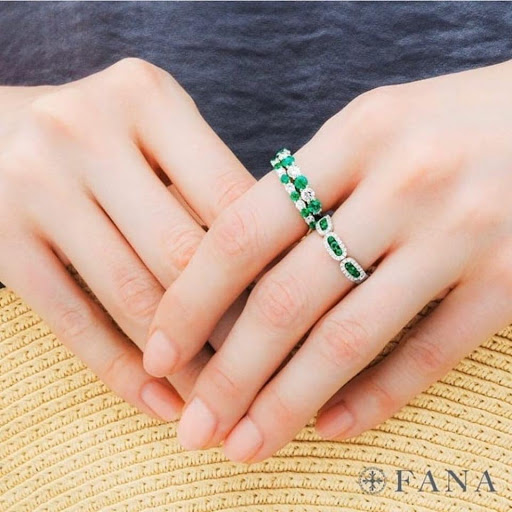 Jewelry Store «Worthington Jewelers», reviews and photos, 692 High St, Worthington, OH 43085, USA