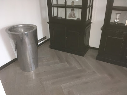 pdeb massiefhoutenvloeren