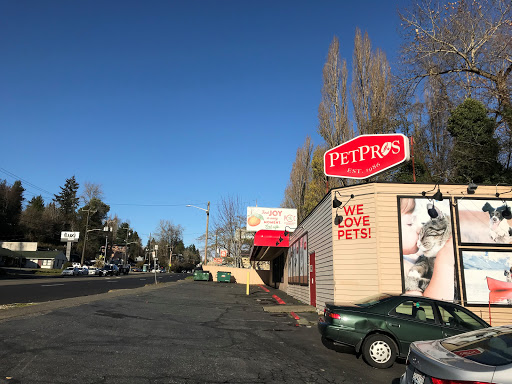Pet Supply Store «Pet Pros», reviews and photos, 10304 Lake City Way NE, Seattle, WA 98125, USA