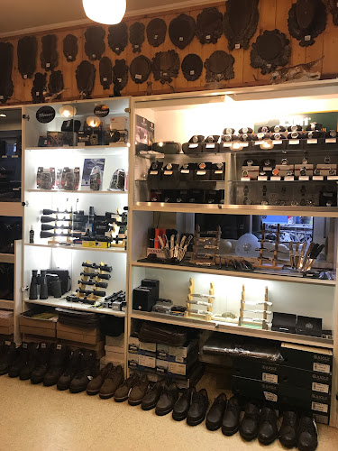 Értékelések erről a helyről: S.P.Jagd Vadász-és fegyverbolt, Fegyverműhely, Budapest - Sport bolt