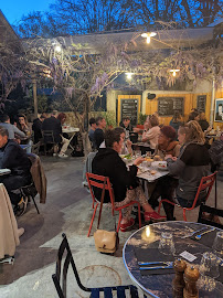 Atmosphère du L'insolite - Restaurant Lourmarin - n°14