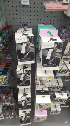 Variety Store «Five Below», reviews and photos, 3855 Evergreen Pkwy, Bowie, MD 20716, USA