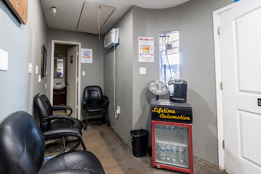 Auto Repair Shop «Lifetime Automotive», reviews and photos, 5235 S Kyrene Rd #106, Tempe, AZ 85283, USA