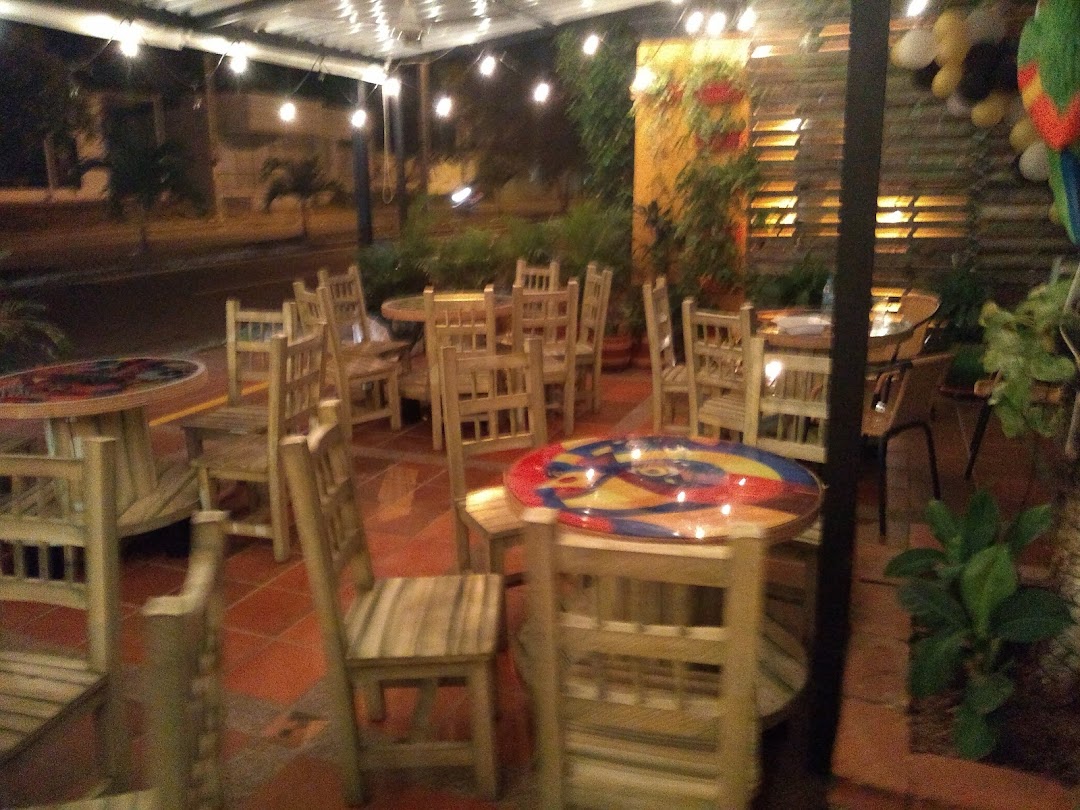Restaurante la tambora