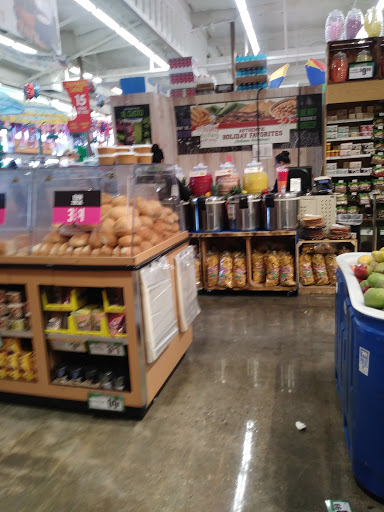 Grocery Store «Northgate Gonzalez Markets», reviews and photos, 2120 Pacific Ave, Long Beach, CA 90806, USA