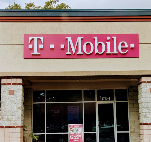 Cell Phone Store «T-Mobile», reviews and photos, 1175 Folly Rd Suite I, Charleston, SC 29412, USA
