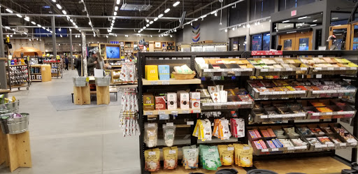 Camping Store «REI», reviews and photos, 9637 E County Line Rd, Englewood, CO 80112, USA