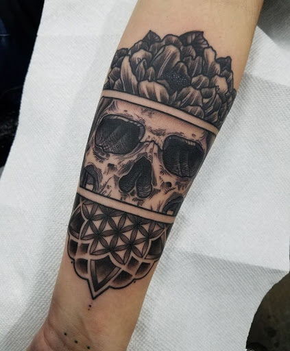Explore top of foot tattoo ideas, creative tattoo ideas in Miami, available at Inkaholik Tattoos