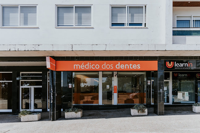Avaliações doMédico dos Dentes em Maia - Dentista