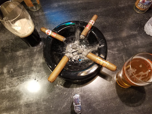 Cigar Shop «The Cigar Shoppe», reviews and photos, 4320 Settendown Village Rd #800, Cumming, GA 30041, USA