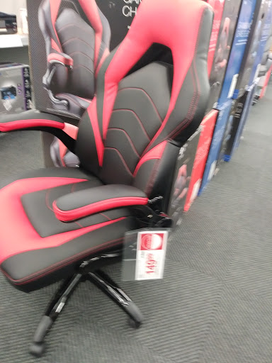 Office Supply Store «Staples», reviews and photos, 4190 E Court St #100, Burton, MI 48509, USA