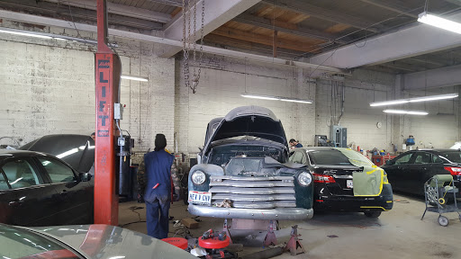 Auto Body Shop «Artisan Bodyworks», reviews and photos, 3507 Carnegie Ave, Cleveland, OH 44115, USA