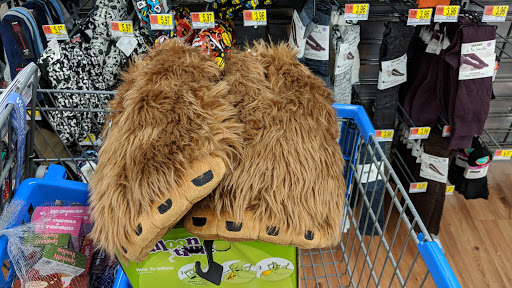 Discount Store «Walmart», reviews and photos, 465 Bridgeport Ave, Shelton, CT 06484, USA