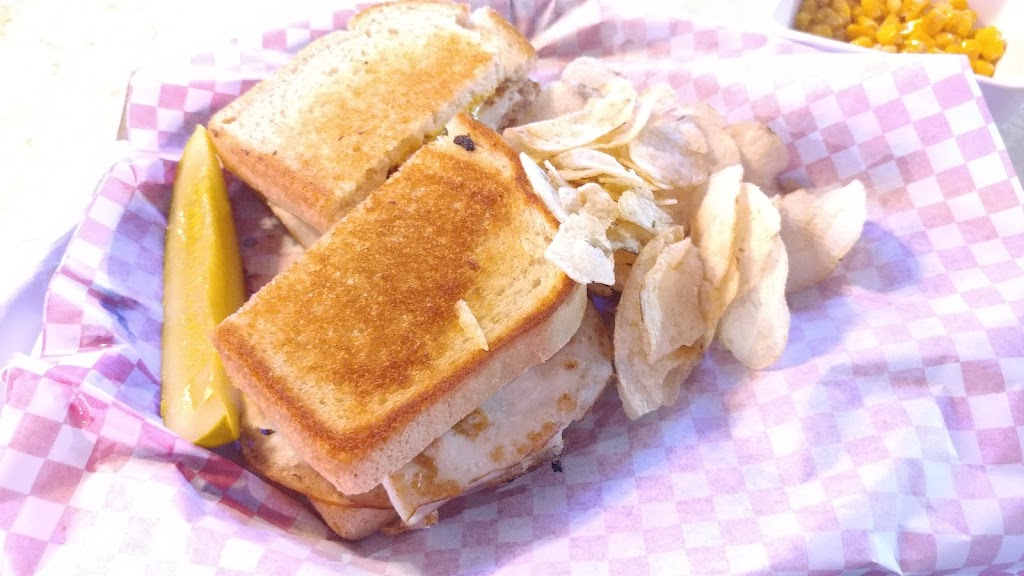 The Ville Pub & Grill 67337