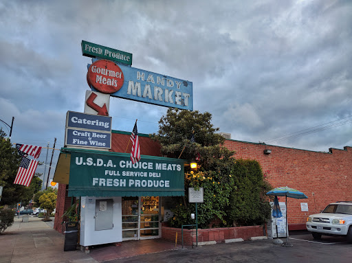 Grocery Store «Handy Market, Wine Store, Craft Beer Shop, Bottle Shop, Choice Meats», reviews and photos, 2514 W Magnolia Blvd, Burbank, CA 91505, USA