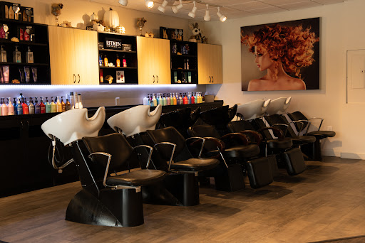 Beauty Salon «Bella Salon & Spa», reviews and photos, 1691 Langley Dr, Hagerstown, MD 21740, USA