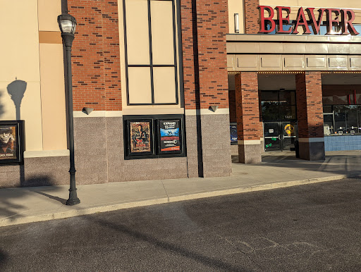 Movie Theater «Regal Cinemas Beaver Creek 12», reviews and photos, 1441 Beaver Creek Commons Dr, Apex, NC 27502, USA