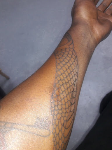 Tattoo Shop «St Louis Ink Tattoo Studio», reviews and photos, 11629 W Florissant Ave, Florissant, MO 63033, USA