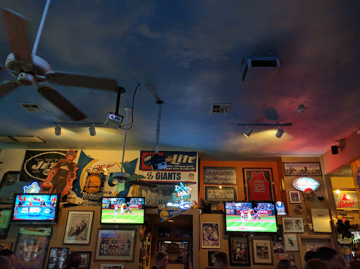 Bar «Stadium Pub», reviews and photos, 1420 Lincoln Ave, Walnut Creek, CA 94596, USA