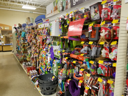 Pet Supply Store «PetSmart», reviews and photos, 19 Clifton Country Rd, Clifton Park, NY 12065, USA